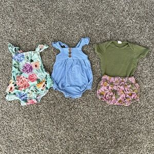 Lot of girls 3/6 months summer clothes